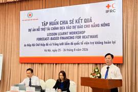 Ông Nguyễn Sỹ Trường, Phó Chủ tịch Trung ương Hội Chữ thập đỏ Việt Nam phát biểu tại buổi tập huấn. (Ảnh: PV/Vietnam+)