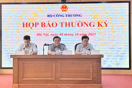 Họp báo thường kỳ quý 3/2025 do Bộ Công Thương tổ chức ngày 8/10. (Ảnh: PV/Vietnam+)