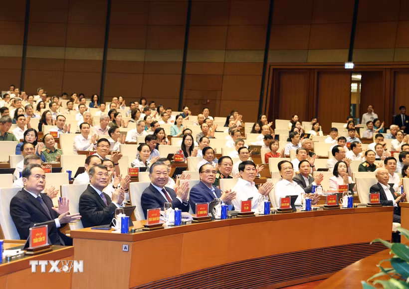 Tổng Bí thư, Chủ tịch nước Tô Lâm và các đại biểu dự hội nghị tại điểm cầu Trung tâm Nhà Quốc hội (Hà Nội). (Ảnh: Thống Nhất/TTXVN)