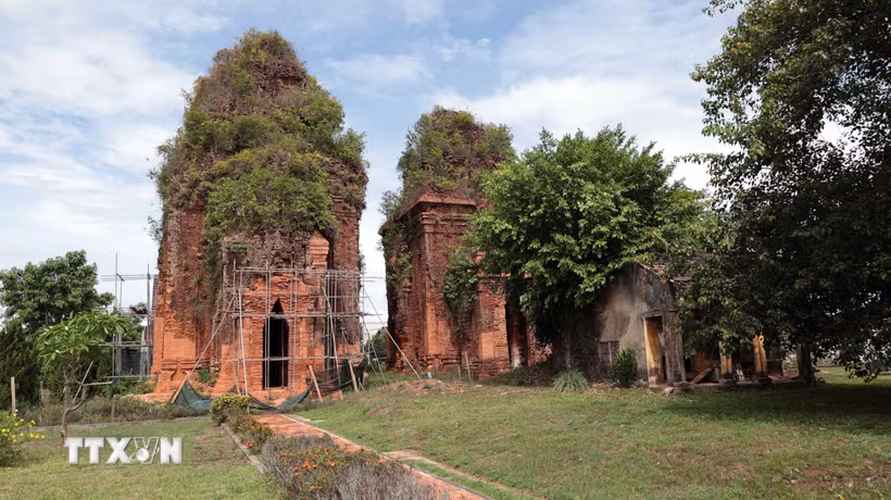 Những tồn tại kéo dài liên quan tới Tháp Chăm Khương Mỹ