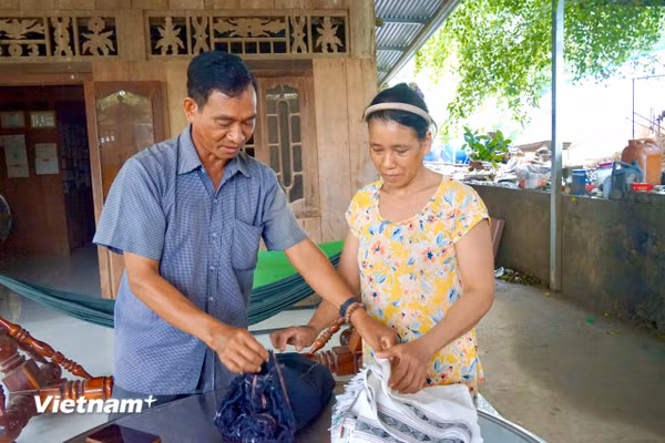 Lâm Đồng: Dấu ấn đổi thay ở làng K’ho La Dạ nhờ người có uy tín tận tâm