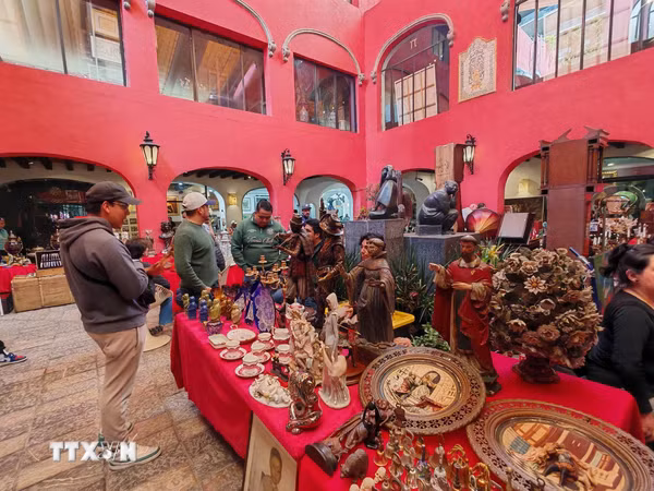 Plaza del Ángel - nơi lưu giữ những giá trị cổ giữa lòng Mexico City