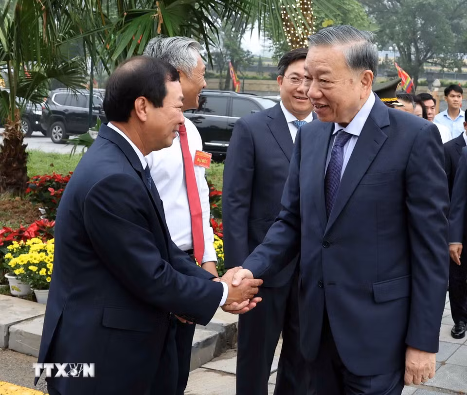 Tổng Bí thư, Chủ tịch nước Tô Lâm và các đại biểu. (Ảnh: Thống Nhất/TTXVN)