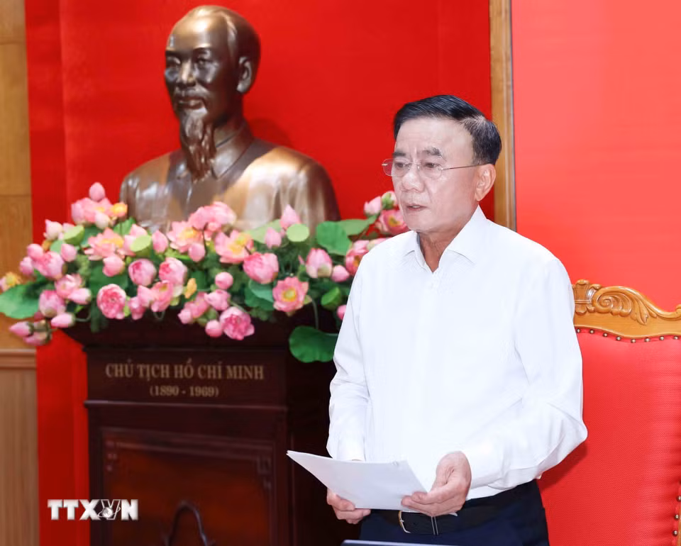 Đồng chí Trần Cẩm Tú, Ủy viên Bộ Chính trị, Thường trực Ban Bí thư, Bí thư Đảng ủy các cơ quan Đảng Trung ương phát biểu chỉ đạo Hội nghị. (Ảnh: Phương Hoa/TTXVN)