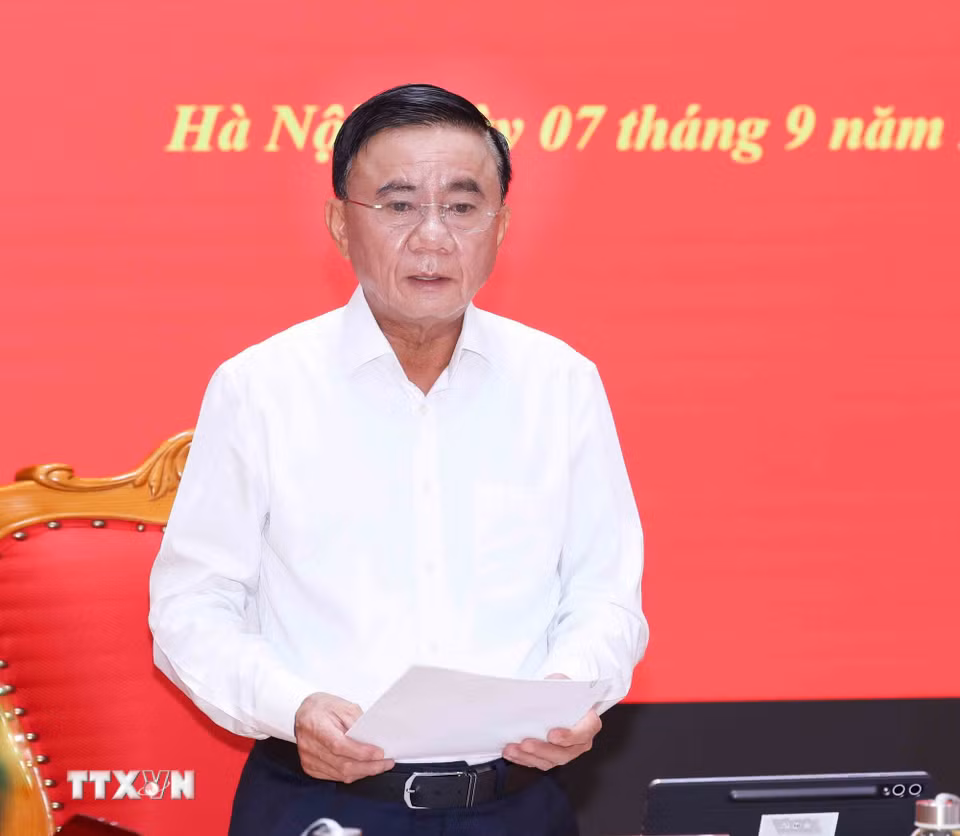Đồng chí Trần Cẩm Tú, Ủy viên Bộ Chính trị, Thường trực Ban Bí thư, Bí thư Đảng ủy các cơ quan Đảng Trung ương phát biểu chỉ đạo Hội nghị. (Ảnh: Phương Hoa/TTXVN)