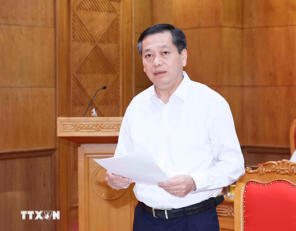 Đồng chí Nguyễn Long Hải, Ủy viên Trung ương Đảng, Phó Bí thư Thường trực Đảng uỷ các cơ quan Đảng Trung ương phát biểu tại hội nghị. (Ảnh: Phương Hoa/TTXVN)