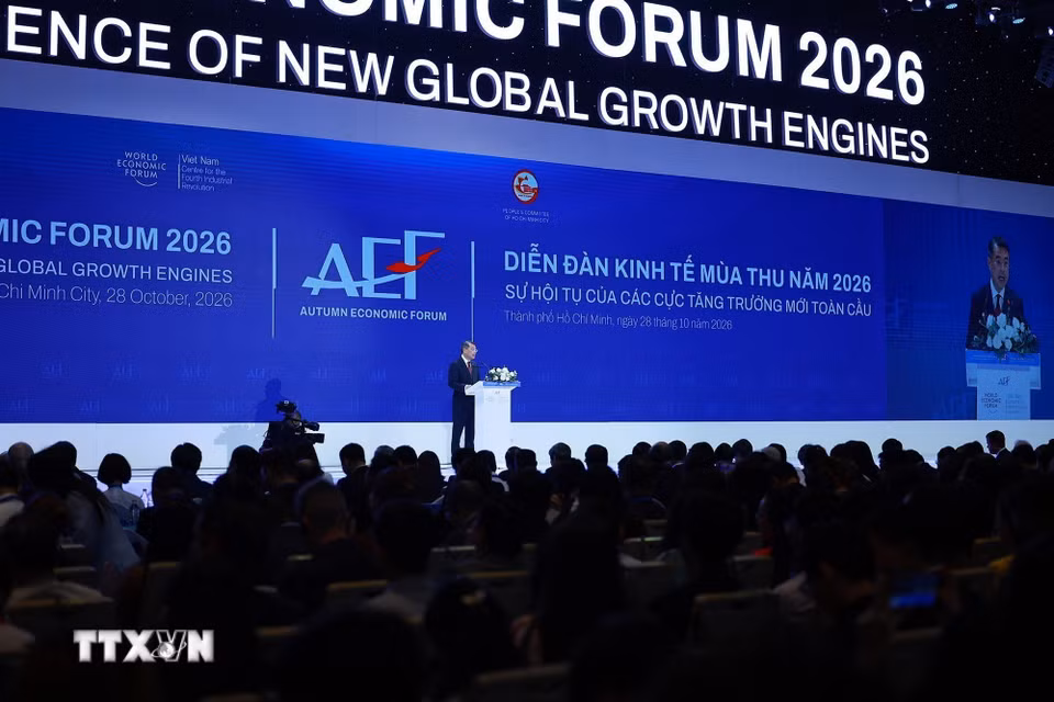 Thủ tướng Lê Minh Hưng phát biểu tại Phiên toàn thể cấp cao Diễn đàn Kinh tế Mùa Thu 2026 (AEF 2026). (Ảnh: Dương Giang/TTXVN)