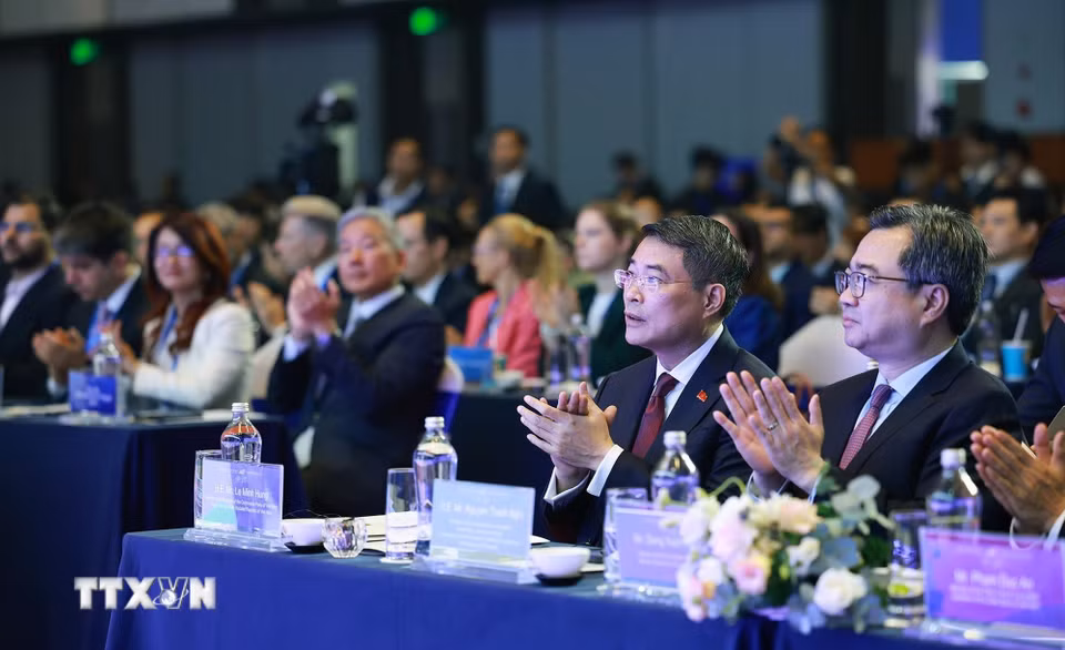 Thủ tướng Lê Minh Hưng tham dự Diễn đàn Kinh tế Mùa Thu 2026 (AEF 2026). (Ảnh: Dương Giang/TTXVN)