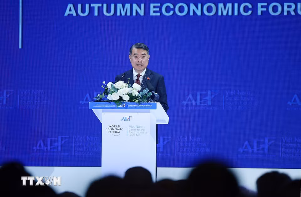 Thủ tướng Lê Minh Hưng phát biểu tại Phiên toàn thể cấp cao Diễn đàn Kinh tế Mùa Thu 2026 (AEF 2026). (Ảnh: Dương Giang/TTXVN)