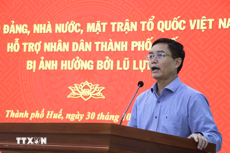 Bí thư Thành ủy Huế Nguyễn Đình Trung phát biểu. (Ảnh: Mai Trang/TTXVN)