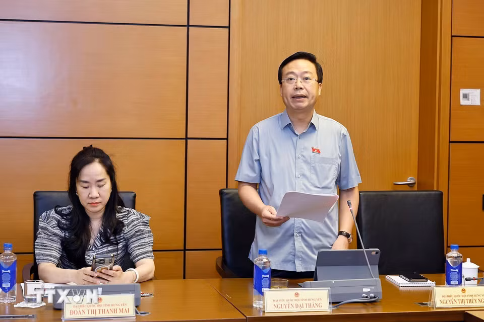 Đại biểu Quốc hội tỉnh Hưng Yên Nguyễn Đại Thắng phát biểu. (Ảnh: Doãn Tấn/TTXVN)