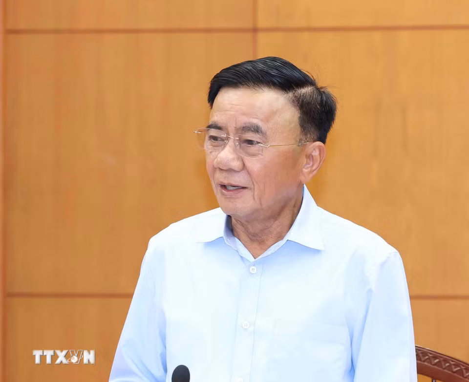 Thường trực Ban Bí thư Trần Cẩm Tú phát biểu chỉ đạo tại buổi làm việc. (Ảnh: Phương Hoa/TTXVN)