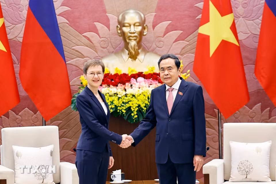 Chủ tịch Quốc hội Trần Thanh Mẫn hội kiến Thủ tướng Công quốc Liechtenstein Brigitte Haas. (Ảnh: Doãn Tấn/TTXVN)