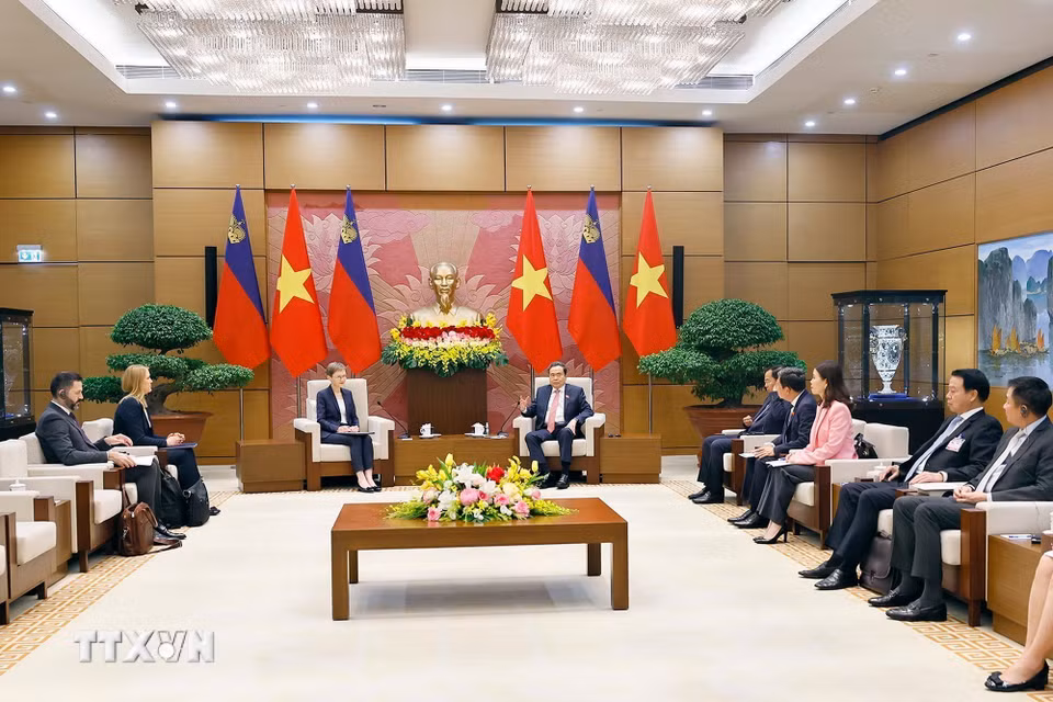 Chủ tịch Quốc hội Trần Thanh Mẫn hội kiến Thủ tướng Công quốc Liechtenstein Brigitte Haas. (Ảnh: Doãn Tấn/TTXVN)