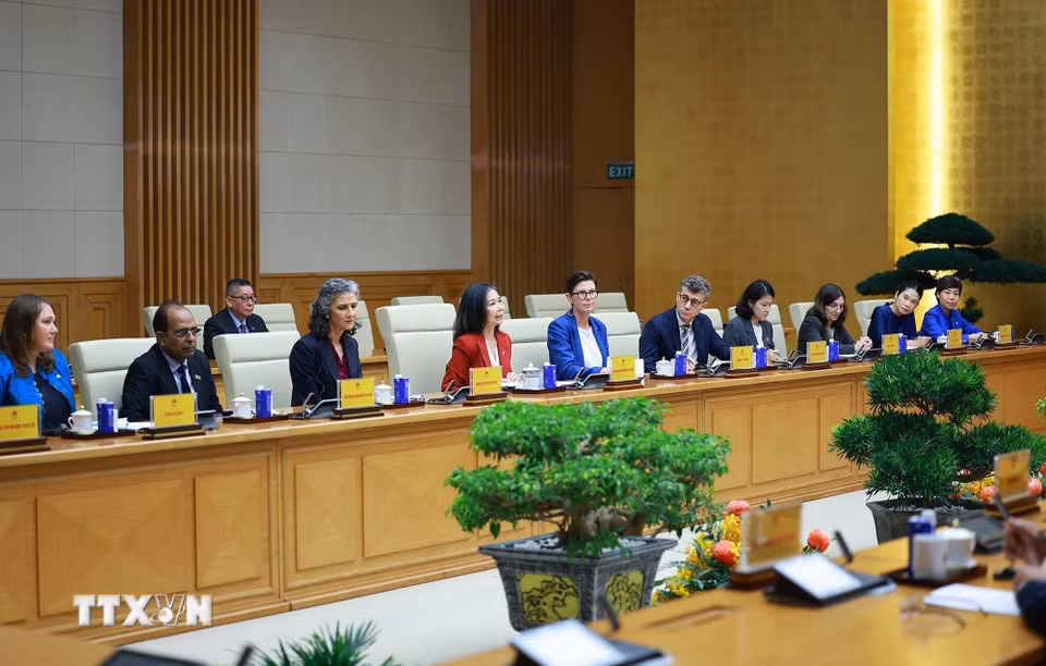 Bà Pauline Tamesis, Điều phối viên Thường trú Liên hợp quốc tại Việt Nam và Trưởng đại diện các tổ chức Liên hợp quốc tại Việt Nam tham dự buổi tiếp. Ảnh: Dương Giang – TTXVN