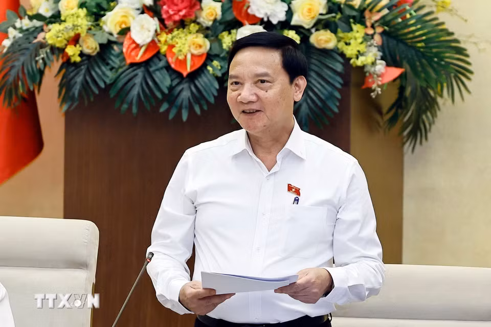 Phó Chủ tịch Quốc hội Nguyễn Khắc Định phát biểu. (Ảnh: Doãn Tấn/TTXVN)