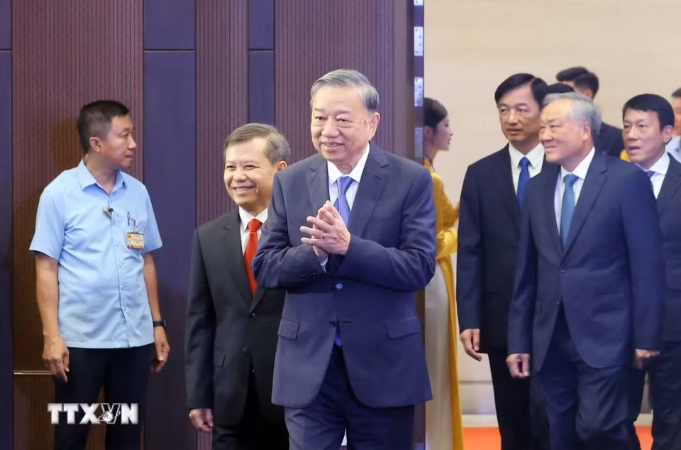 Tổng Bí thư Tô Lâm tới dự Lễ kỷ niệm 80 năm Ngày truyền thống Tòa án Nhân dân (13/9/1945-13/9/2025). (Ảnh: Phạm Kiên/TTXVN)