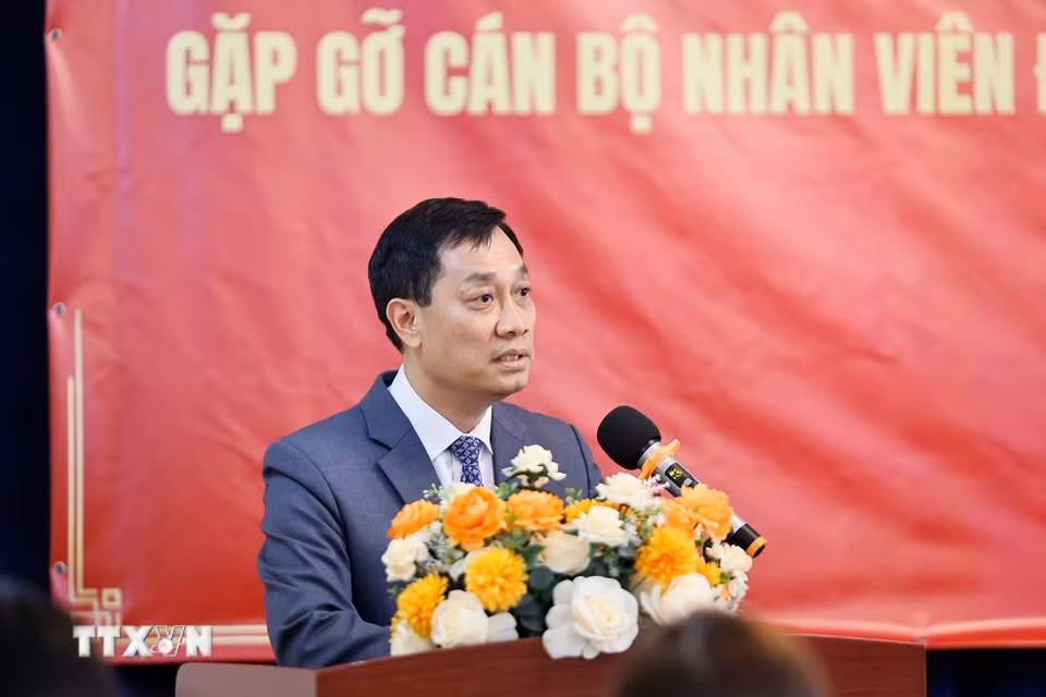 Đại sứ Việt Nam tại Mông Cổ Nguyễn Tuấn Thanh phát biểu. (Ảnh: Doãn Tấn/TTXVN)