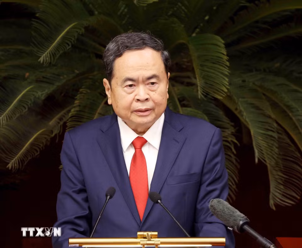 Đồng chí Trần Thanh Mẫn, Ủy viên Bộ Chính trị, Chủ tịch Quốc hội điều hành phiên Khai mạc Hội nghị lần thứ tư Ban Chấp hành Trung ương Đảng khóa XIV. (Ảnh: Phương Hoa/TTXVN)