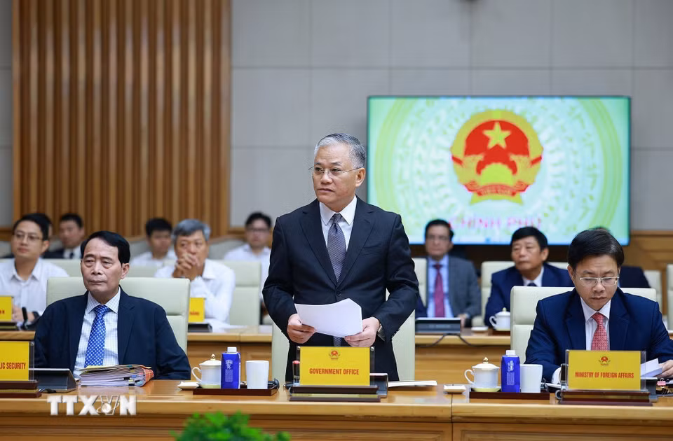 Phó Chủ nhiệm Văn phòng Chính phủ Đôn Tuấn Phong phát biểu.(Ảnh: Dương Giang/TTXVN)