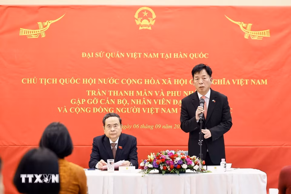 Đại sứ Việt Nam tại Hàn Quốc Vũ Hồ phát biểu. (Ảnh: Doãn Tấn/TTXVN)