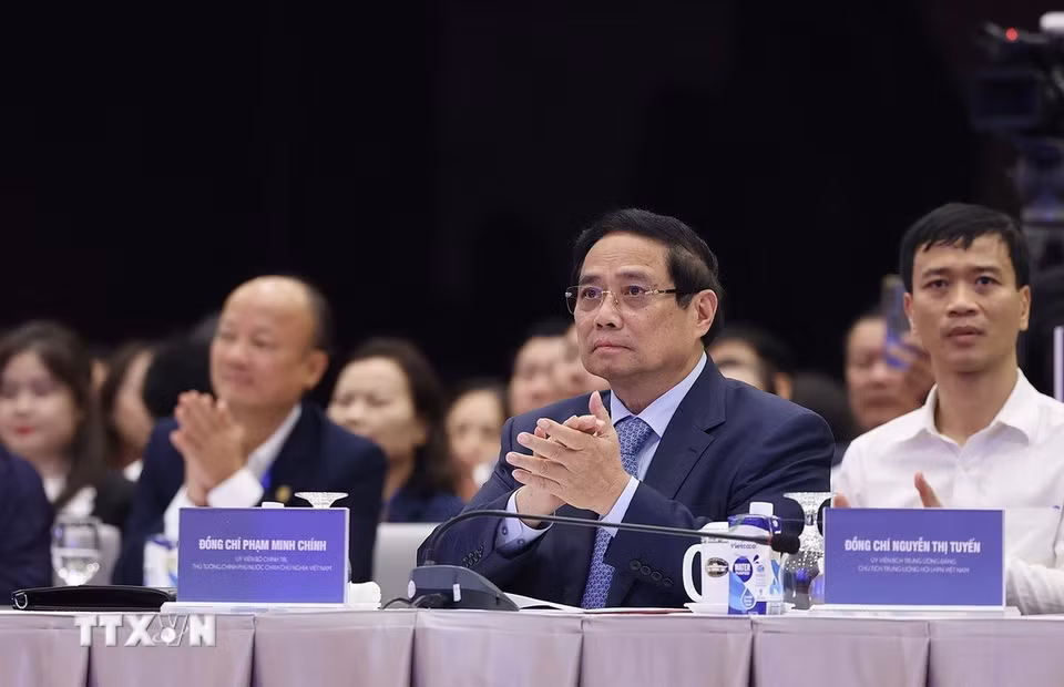 Thủ tướng Phạm Minh Chính tham dự phiên họp cấp cao "Toàn cảnh Kinh tế tư nhân lần thứ nhất" (ViPEL 2025). (Ảnh: Dương Giang/TTXVN)