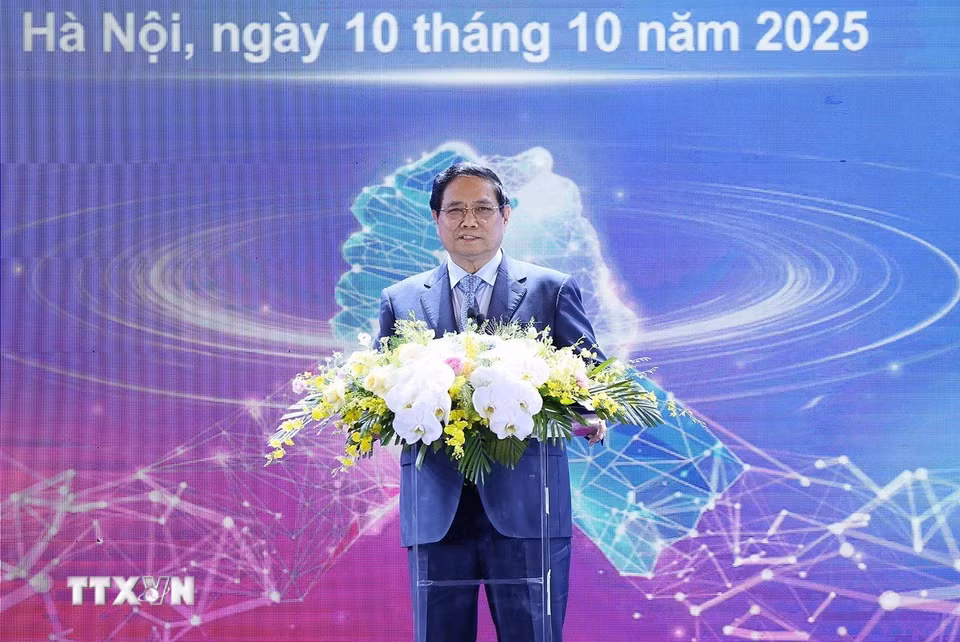 Thủ tướng Phạm Minh Chính phát biểu tại Phiên họp cấp cao Toàn cảnh Kinh tế tư nhân lần thứ nhất (ViPEL 2025). (Ảnh: Dương Giang/TTXVN)