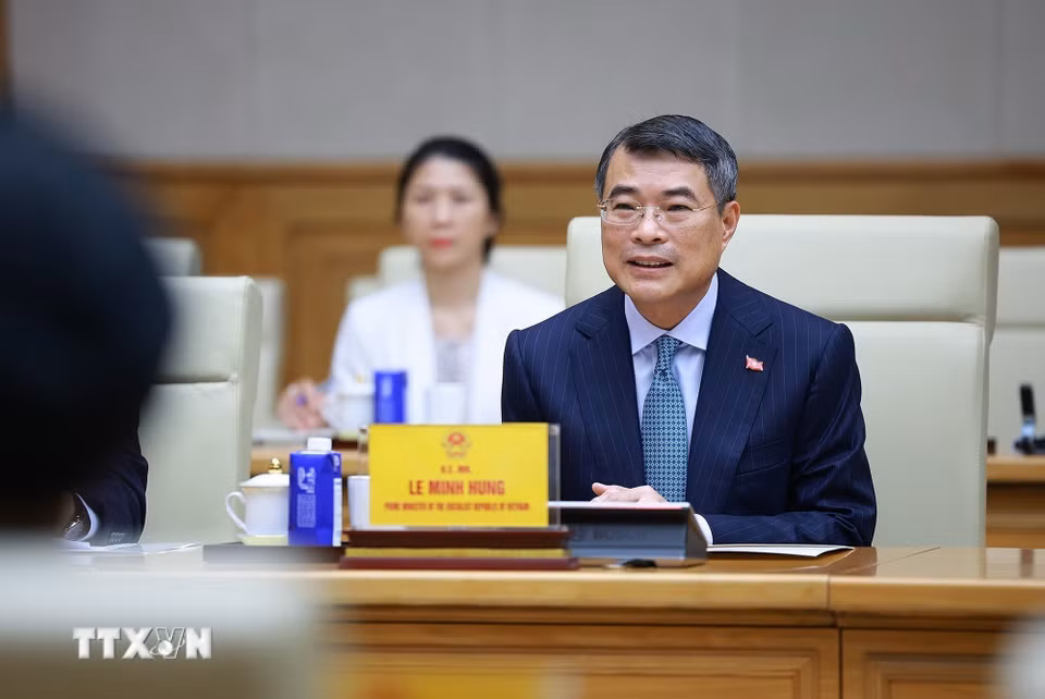 Thủ tướng Lê Minh Hưng tiếp Đại sứ các nước ASEAN tại Việt Nam. (Ảnh: Dương Giang/TTXVN)