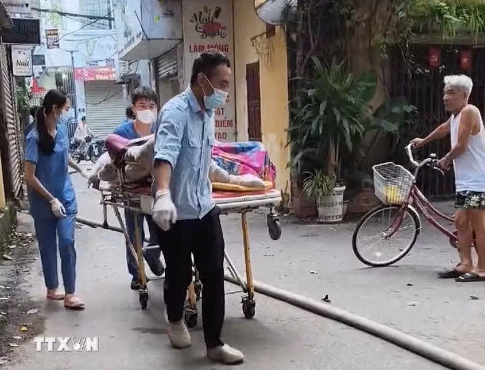 5 thành viên gia đình thiệt mạng trong vụ cháy. (Ảnh: TTXVN phát)