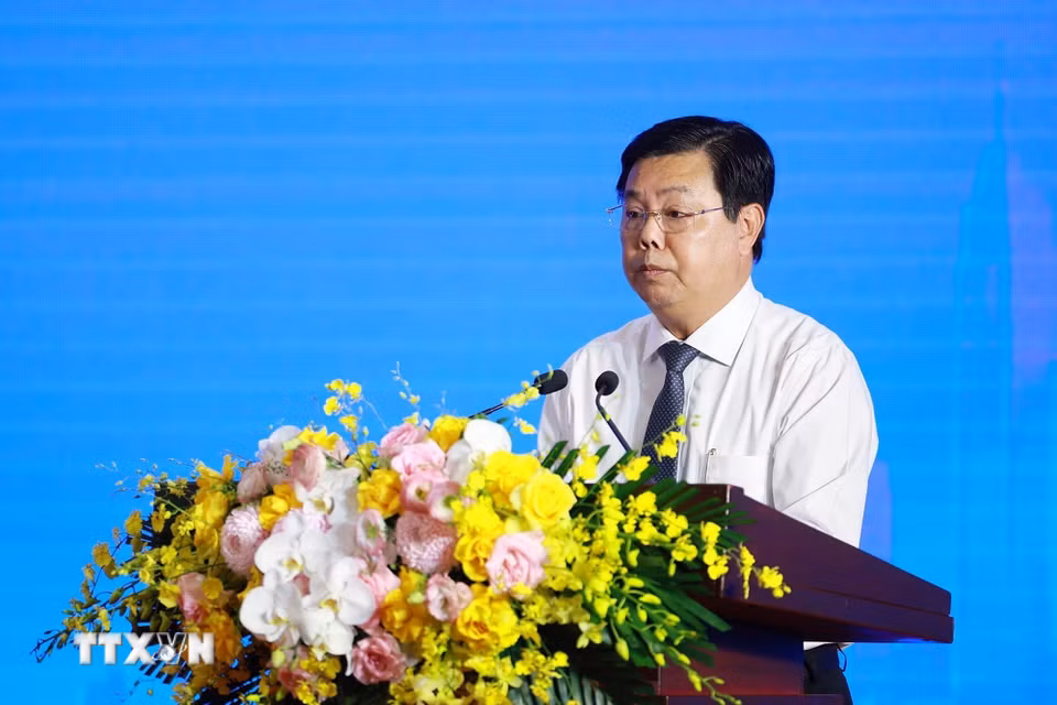 Bộ trưởng Bộ Nội vụ, Chủ nhiệm Ủy ban Quốc gia về Thanh niên Việt Nam Nguyễn Tiến Hải khai mạc đối thoại. (Ảnh: Dương Giang/TTXVN)