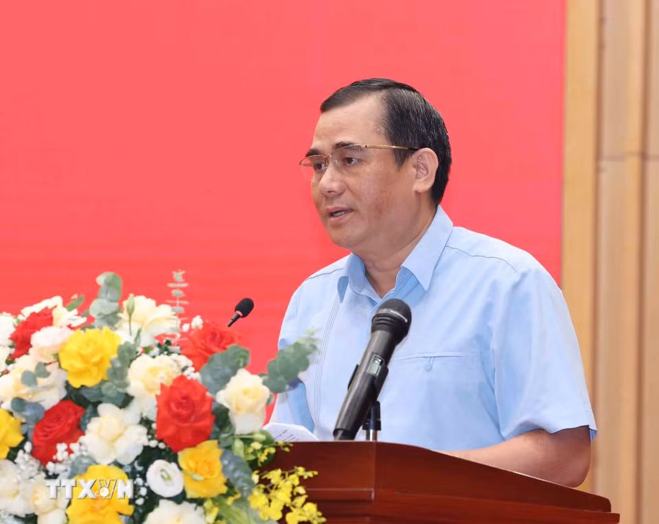 Đồng chí Vũ Đức Tú, Phó Trưởng Ban Thường trực Ban Tuyên giáo Đảng ủy các cơ quan Đảng Trung ương phát biểu tại hội nghị. (Ảnh: Phương Hoa/TTXVN)