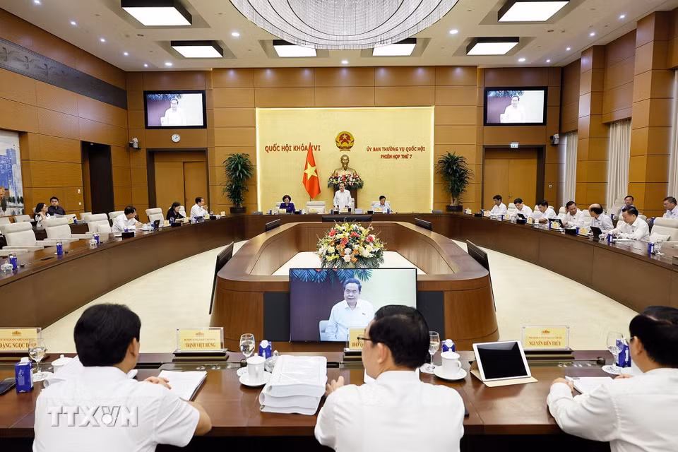 Chủ tịch Quốc hội Trần Thanh Mẫn phát biểu khai mạc Phiên họp thứ 7 của Ủy ban Thường vụ Quốc hội. (Ảnh: Doãn Tấn/TTXVN)