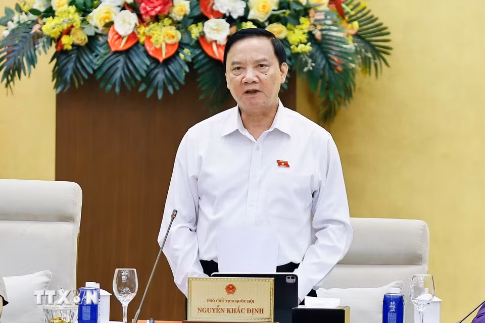 Phó Chủ tịch Quốc hội Nguyễn Khắc Định phát biểu. (Ảnh: Doãn Tấn/TTXVN)