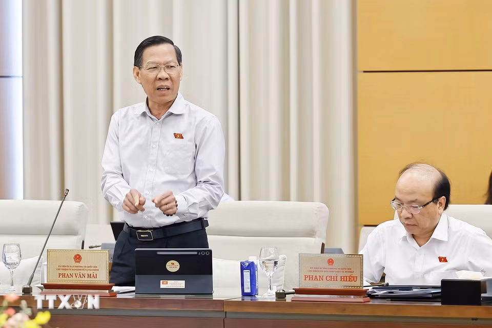 Chủ nhiệm Ủy ban Kinh tế và Tài chính của Quốc hội Phan Văn Mãi phát biểu. (Ảnh: Doãn Tấn/TTXVN)