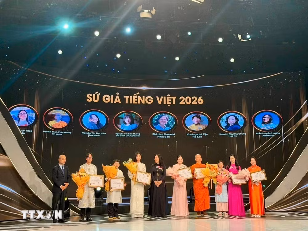ttxvn-nghi-quyet-23-nqtw-tieng-viet-la-soi-day-gan-ket-voi-coi-nguon-va-luu-giu-ky-uc-2.jpg