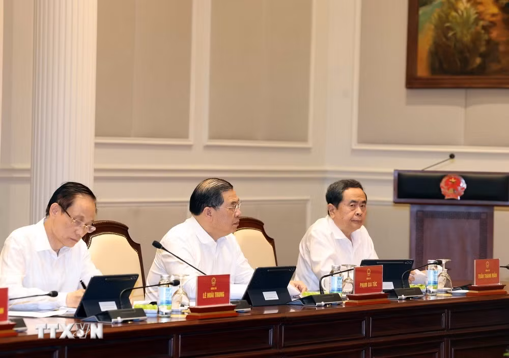 ttxvn_tong-bi-thu-chu-tich-nuoc-chu-tri-phien-hop-ve-doi-ngoai-va-hoi-nhap-quoc-te-4-resize.jpg