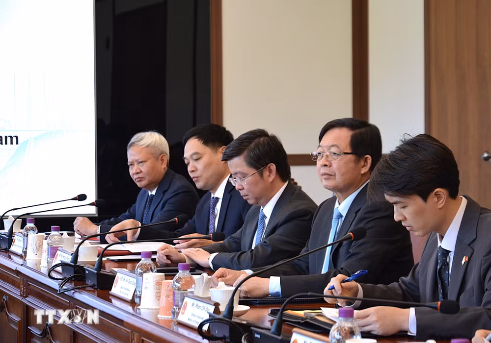 ttxvn-thuc-day-hop-tac-cong-nghe-chien-luoc-giua-viet-nam-han-quoc-2.jpg