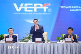 Thủ tướng Phạm Minh Chính dự Diễn đàn Kinh tế Việt Nam 2025, triển vọng 2026. (Ảnh: Dương Giang/TTXVN)