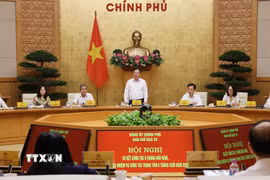 Ủy viên Bộ Chính trị, Phó Bí thư Thường trực Đảng ủy Chính phủ, Phó Thủ tướng Thường trực Phạm Gia Túc, Trưởng Ban Chỉ đạo 35 Đảng ủy Chính phủ chủ trì hội nghị. (Ảnh: Lâm Khánh/TTXVN)