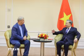 Tổng Bí thư Tô Lâm tiếp ông Sergei Kudryashov, Tổng Giám đốc Công ty Cổ phần dầu khí Zarubezhneft của Nga. (Ảnh: Thống Nhất/ TTXVN)