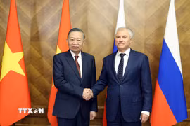 Tổng Bí thư, Chủ tịch nước Tô Lâm hội kiến Chủ tịch Duma Quốc gia Nga Vyacheslav Volodin. (Ảnh: Thống Nhất/TTXVN)