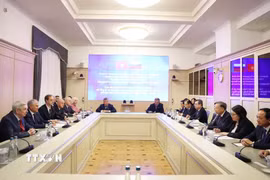 Tổng Bí thư, Chủ tịch nước Tô Lâm hội kiến Chủ tịch Duma Quốc gia Nga Vyacheslav Volodin. (Ảnh: Thống Nhất/TTXVN)