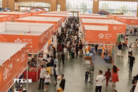 Một góc gian hàng tại Hội chợ mùa Thu. (Ảnh: Trần Việt/TTXVN)
