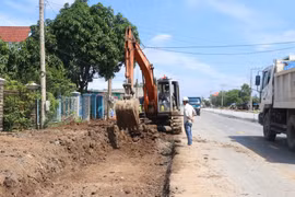 Dự án Đường tỉnh 879C. (Ảnh: Công Trí/TTXVN)