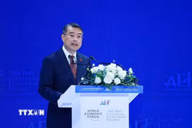Thủ tướng Lê Minh Hưng phát biểu tại Phiên toàn thể cấp cao Diễn đàn Kinh tế Mùa Thu 2026 (AEF 2026). (Ảnh: Dương Giang/TTXVN)