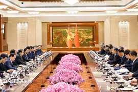 Chủ tịch Quốc hội Trần Thanh Mẫn hội đàm với Ủy viên trưởng Ủy ban thường vụ Đại hội Đại biểu Nhân dân toàn quốc Trung Quốc Triệu Lạc Tế và đồng chủ trì Phiên họp lần thứ 2 Ủy ban hợp tác giữa Quốc hội Việt Nam và Nhân đại toàn quốc Trung Quốc. (Ảnh: Doãn Tấn/TTXVN)