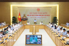 Thủ tướng Phạm Minh Chính chủ trì Hội nghị toàn quốc lần thứ 4 về thúc đẩy đầu tư công năm 2025. (Ảnh: Dương Giang/TTXVN)