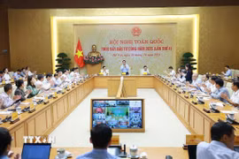 Thủ tướng Phạm Minh Chính chủ trì Hội nghị toàn quốc lần thứ 4 về thúc đẩy đầu tư công năm 2025. (Ảnh: Dương Giang/TTXVN)