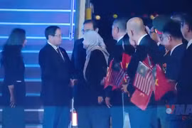 Thủ tướng tới Kuala Lumpur dự Hội nghị ASEAN 47