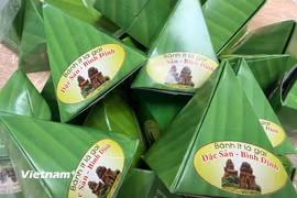 Bánh ít lá gai. (Ảnh: Thanh Bình/Vietnam+)